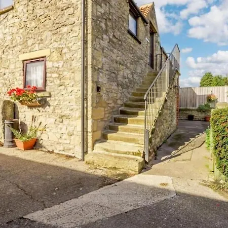 Goldfinch בית נופש *